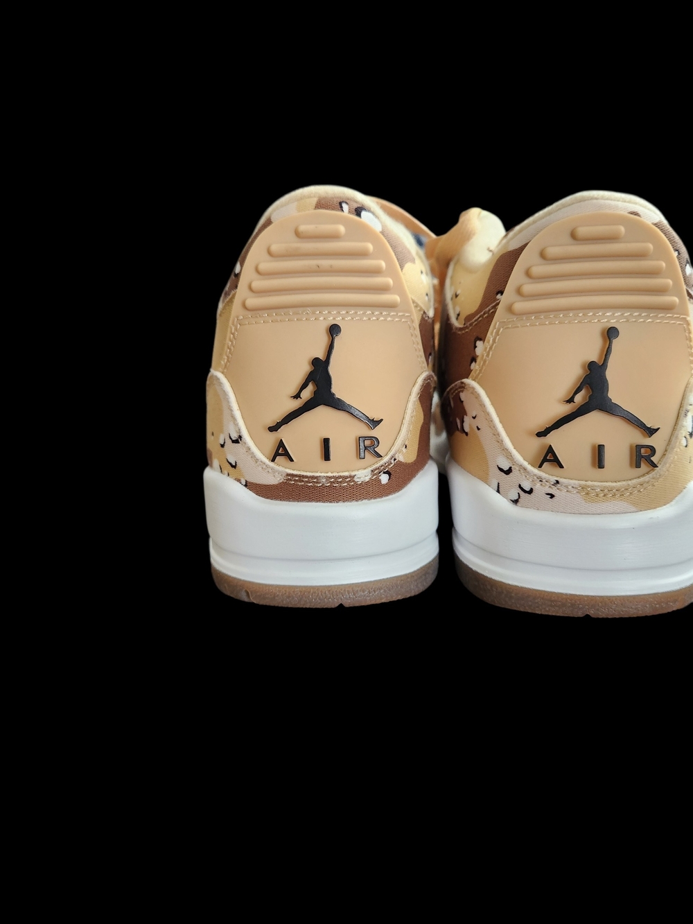 WNBA x Jordan 3 Desert Camo 7.5W (6M) - Picture 4 of 6